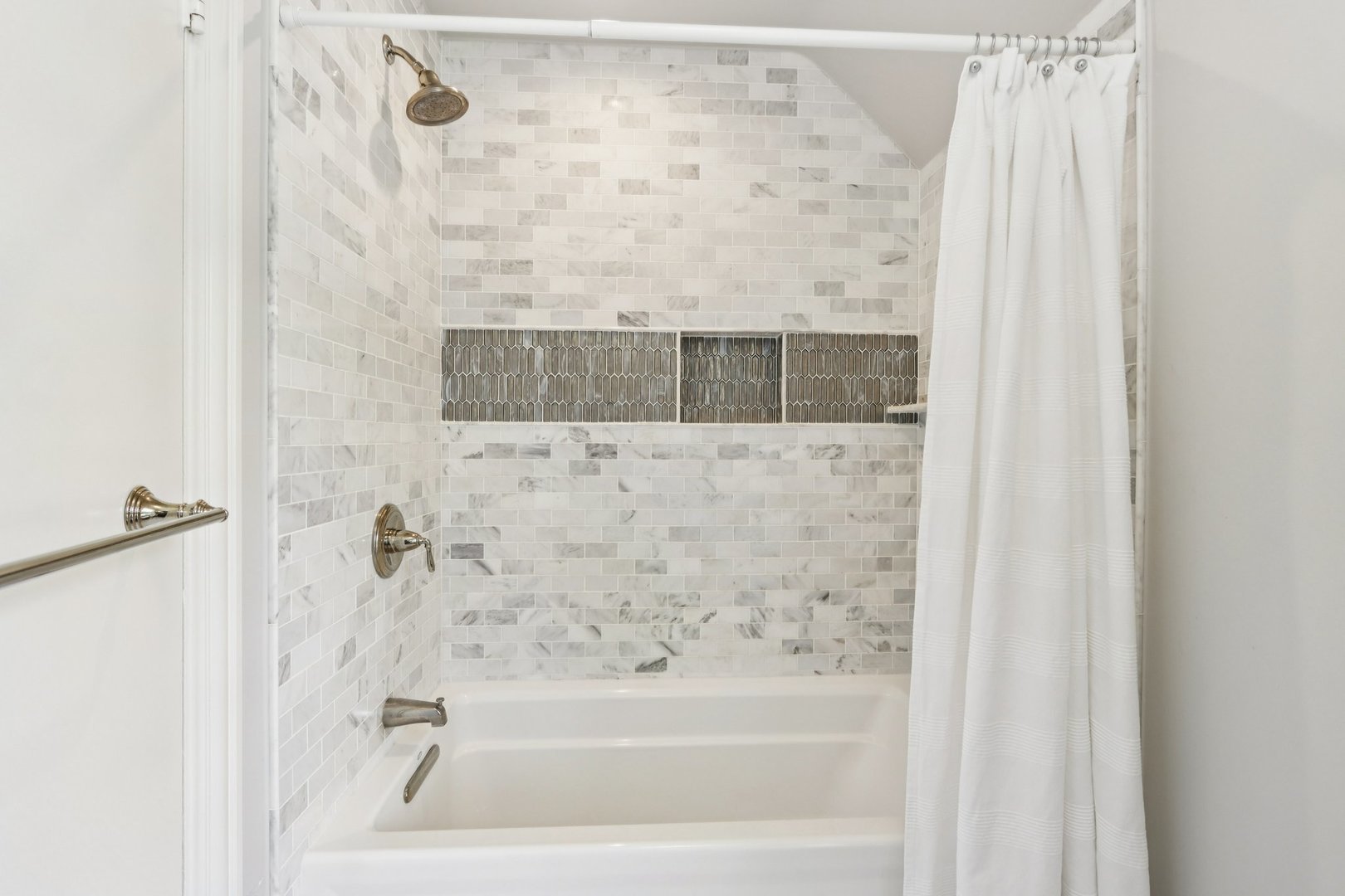 846 Wagner Road Glenview, IL 60025 - Photo 23 of 33
