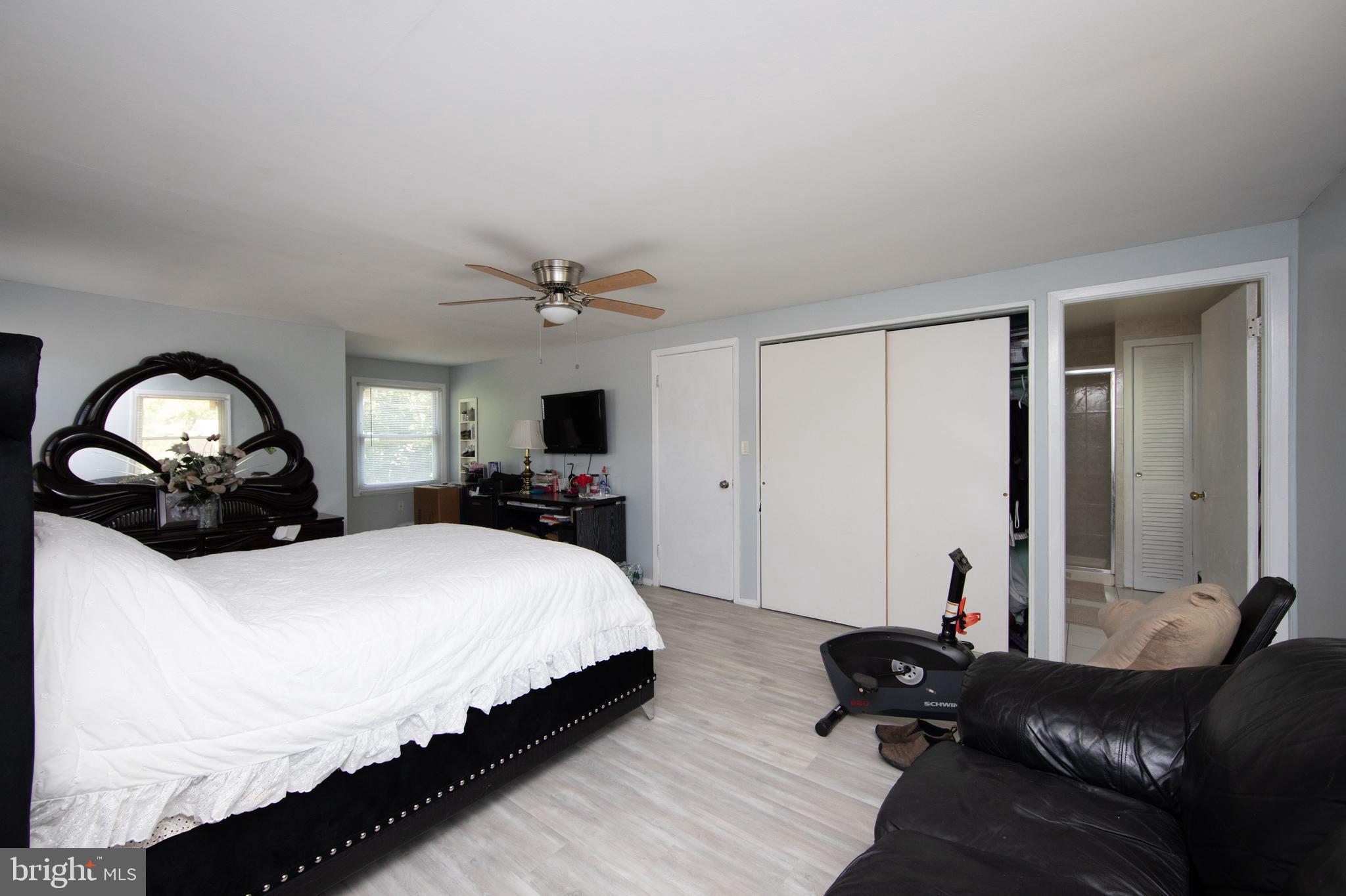 100 Pennypacker Drive Willingboro, NJ 08046 - Photo 20 of 24 main bedroom