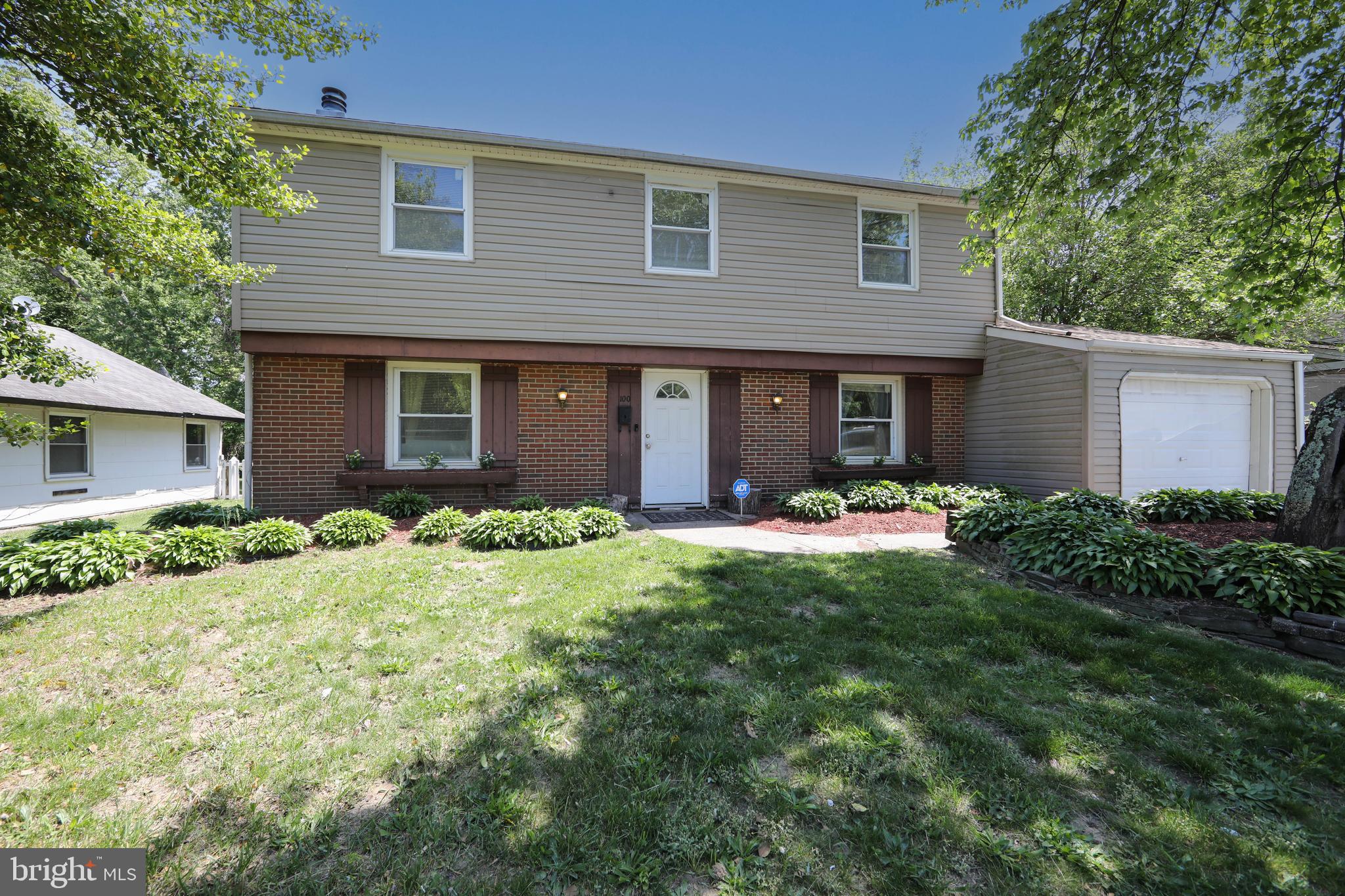 100 Pennypacker Drive Willingboro, NJ 08046 - Photo 2 of 24 Front of the house