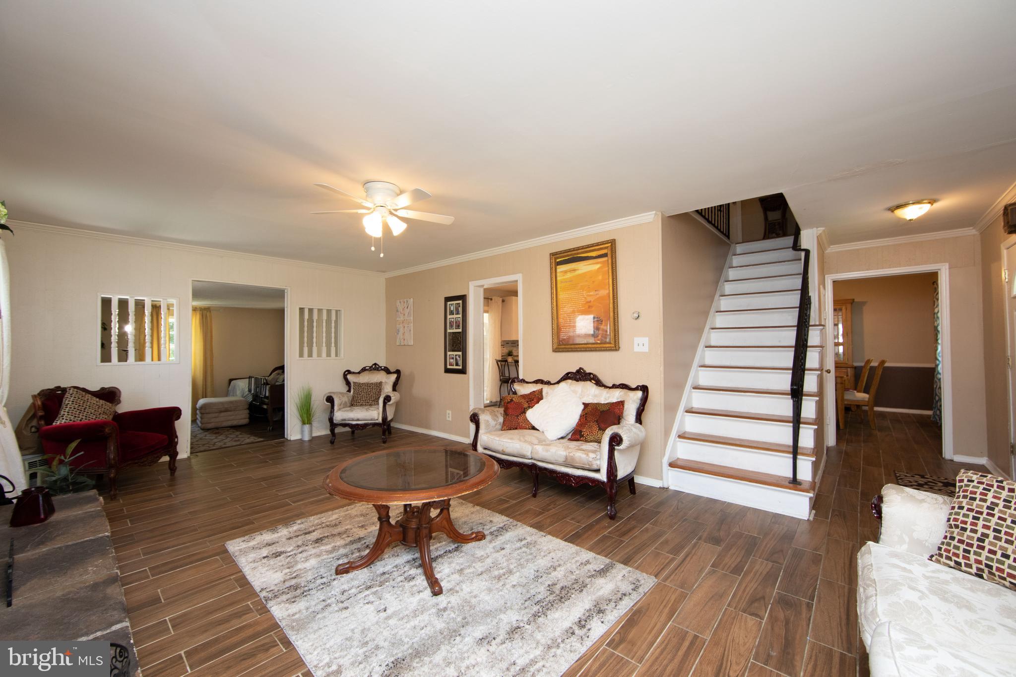 100 Pennypacker Drive Willingboro, NJ 08046 - Photo 4 of 24 Living room