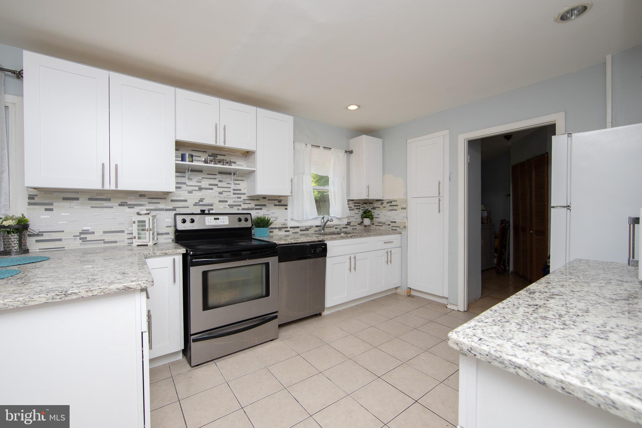 100 Pennypacker Drive Willingboro, NJ 08046 - Photo 10 of 24 Kitchen