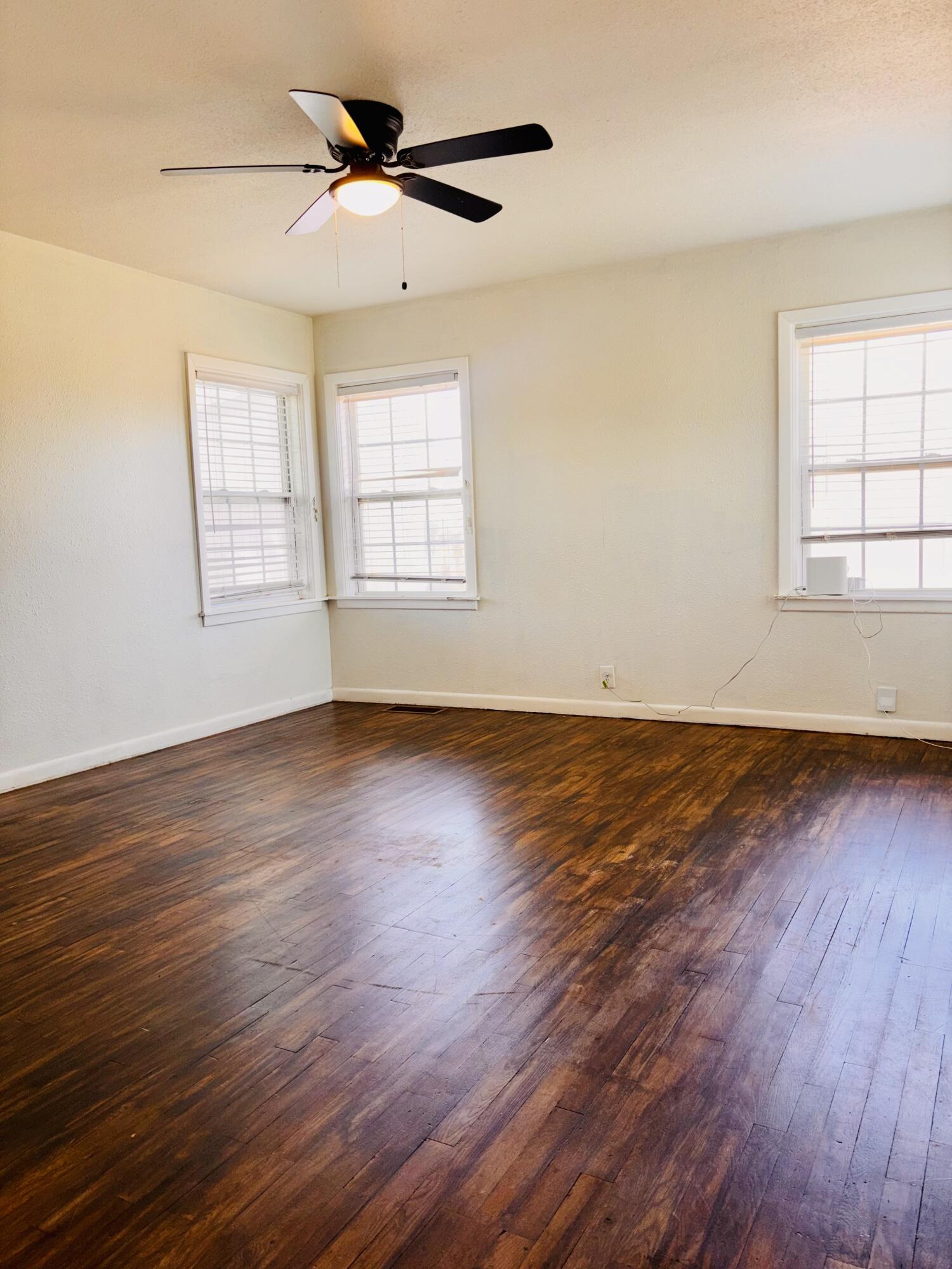 4702 40th Street Lubbock, TX 79414 - Photo 16 of 23 IMG_2006