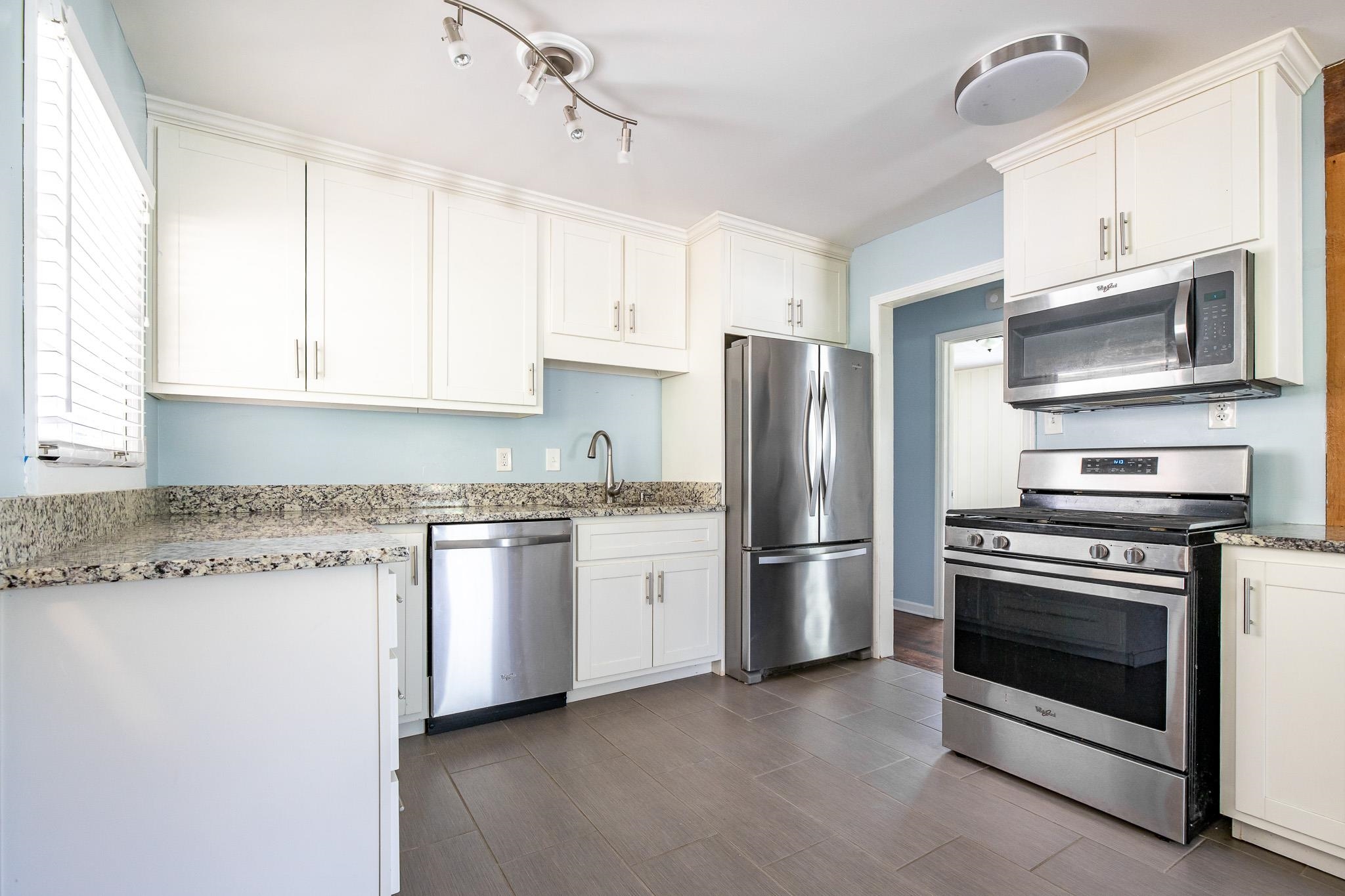 1608 Whitewater Road Memphis, TN 38117 - Photo 5 of 15 Gallery Image 5