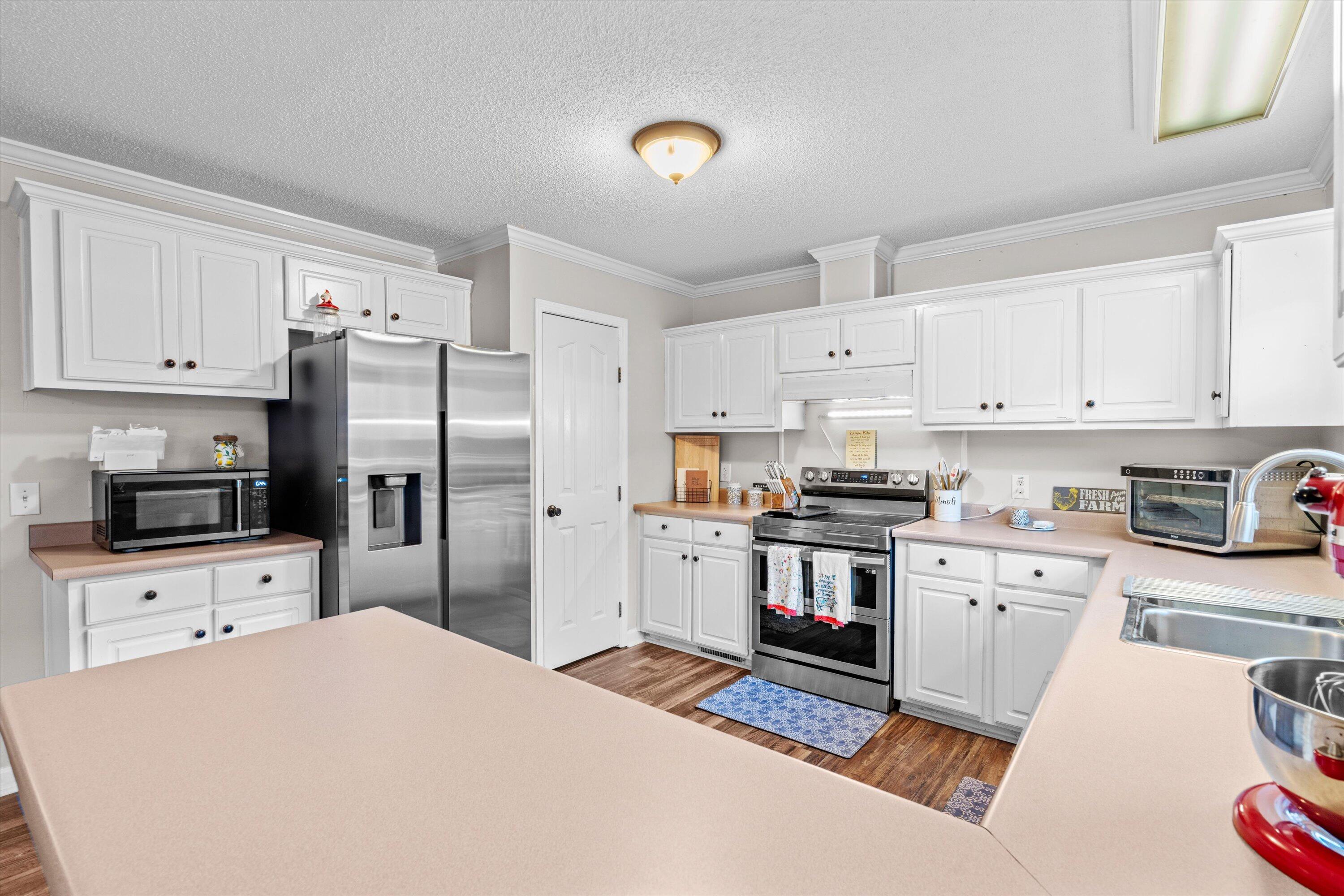 1126 State Rd S-8-376 Moncks Corner, SC 29461 - Photo 20 of 51 20-DSC09021_1
