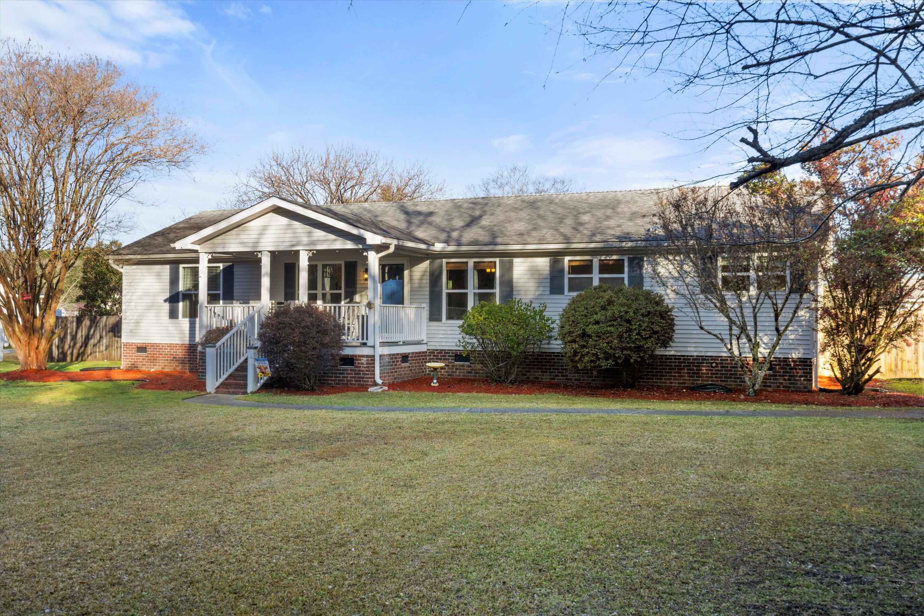1126 State Rd S-8-376 Moncks Corner, SC 29461 - Photo 2 of 51 02-DSC09057