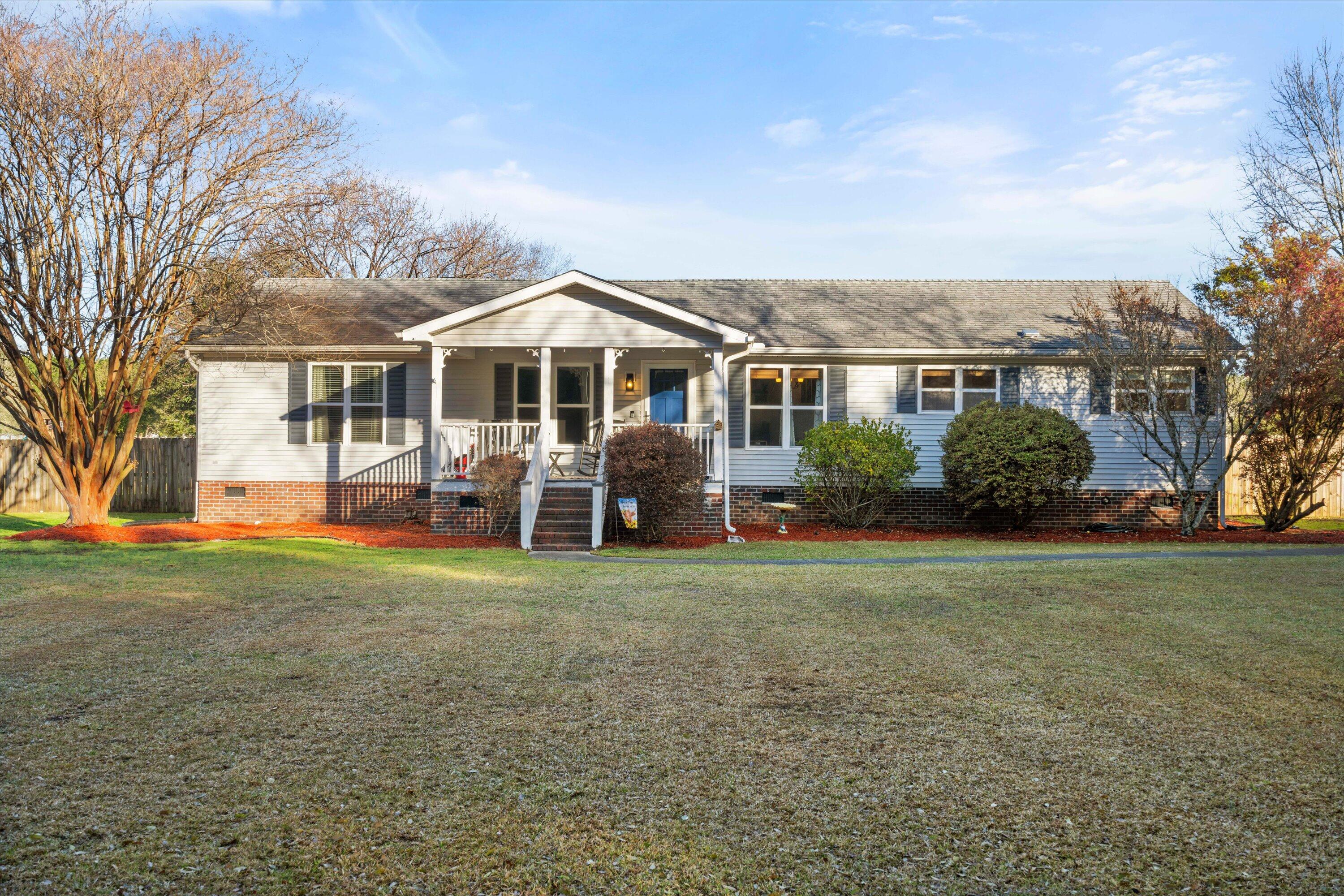 1126 State Rd S-8-376 Moncks Corner, SC 29461 - Photo 4 of 51 04-DSC09063_1