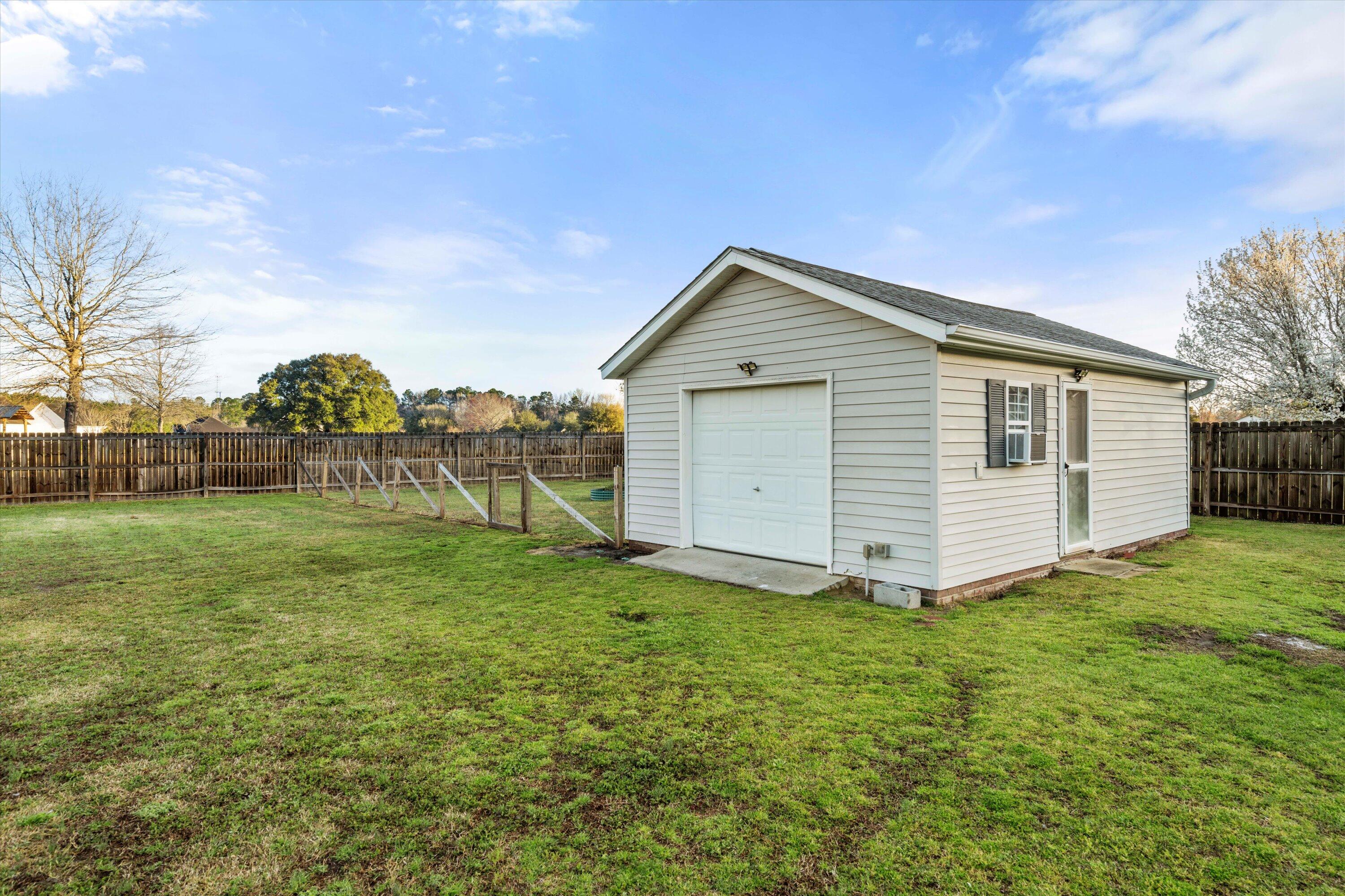 1126 State Rd S-8-376 Moncks Corner, SC 29461 - Photo 41 of 51 41-DSC08967