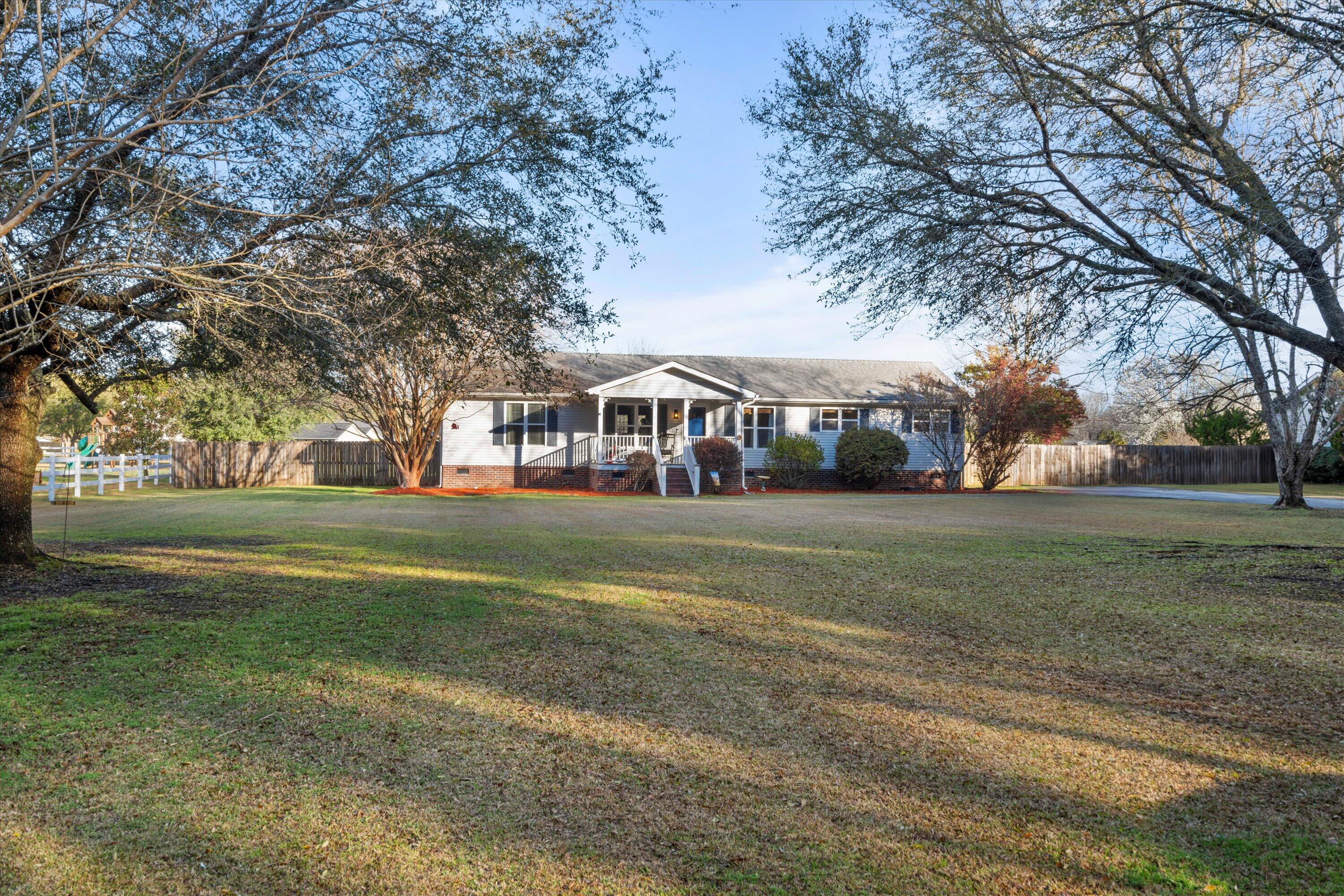 1126 State Rd S-8-376 Moncks Corner, SC 29461 - Photo 6 of 51 06-DSC09069_1