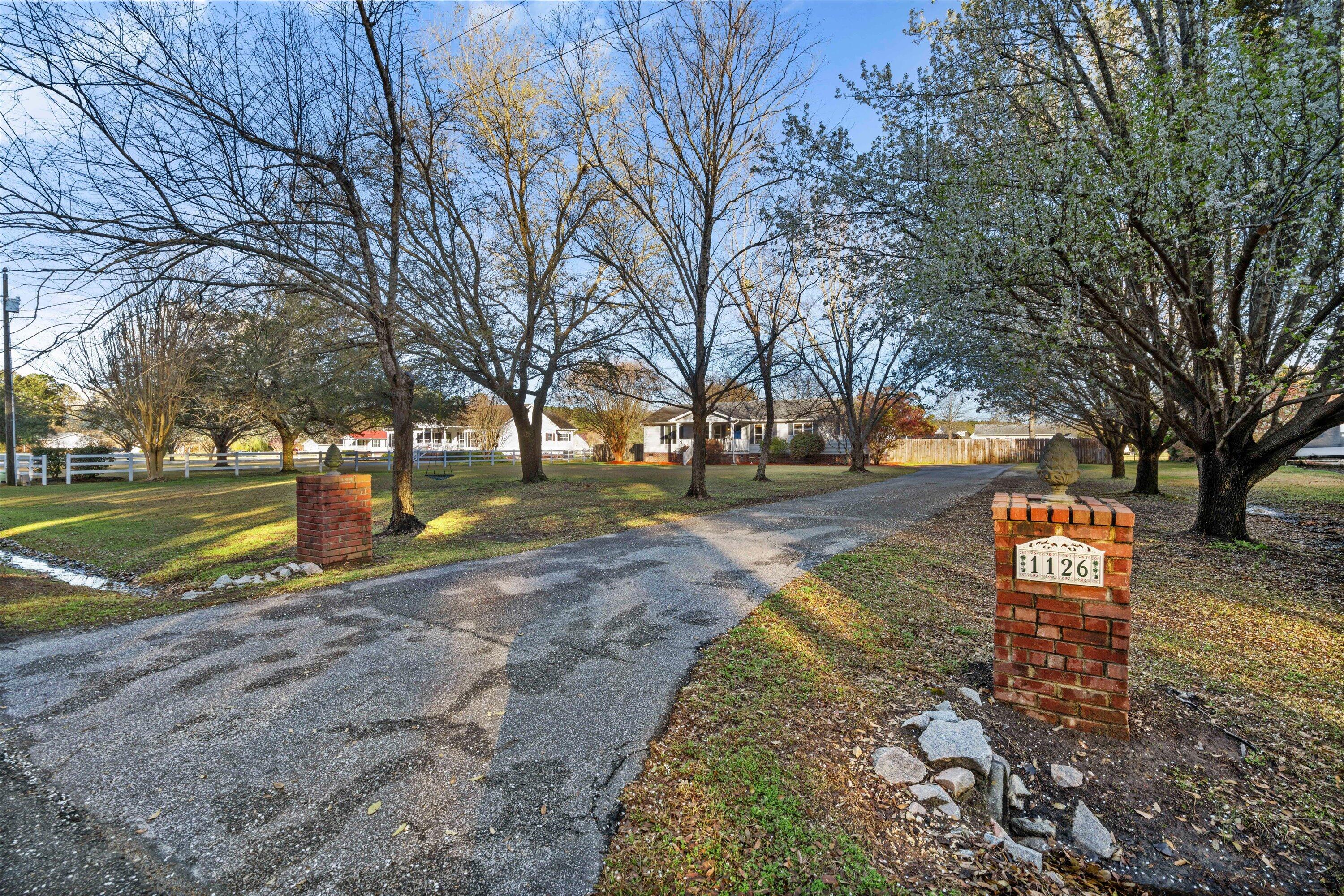 1126 State Rd S-8-376 Moncks Corner, SC 29461 - Photo 9 of 51 09-DSC09078_2