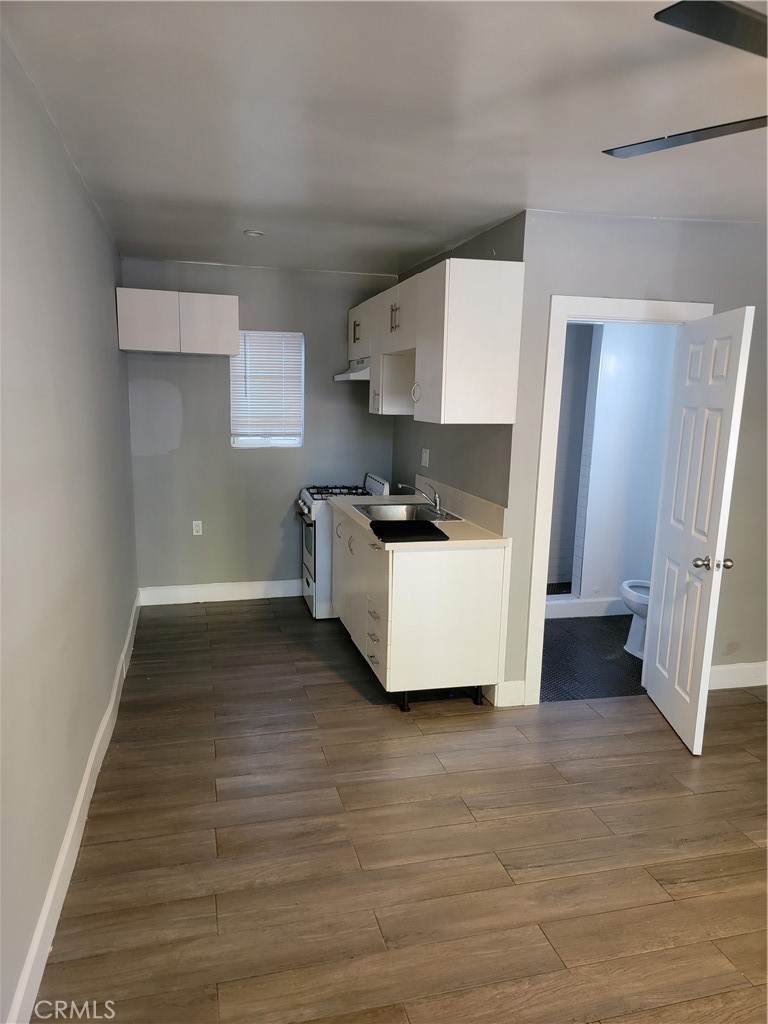 1702 North Long Beach Boulevard Compton, CA 90221 - Photo 4 of 6