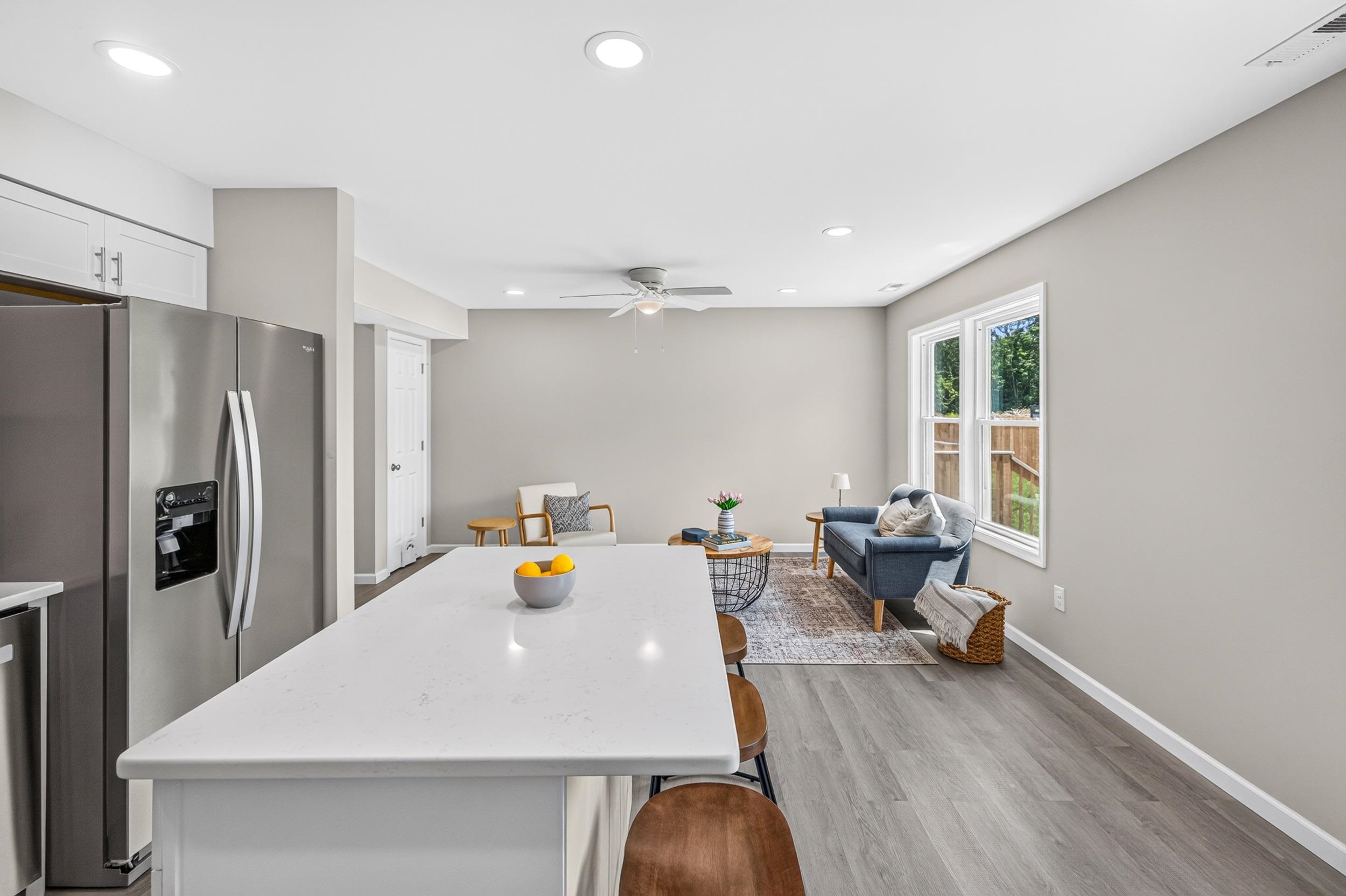 121 21st Street Grottoes, VA 24441 - Photo 7 of 60