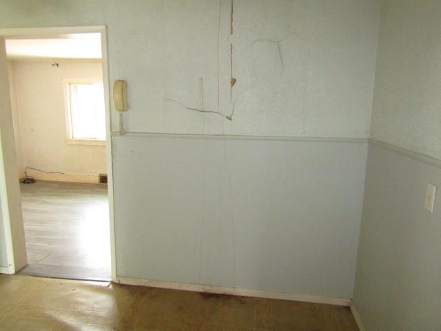 48 Locust Street Ellsworth, PA 15314 - Photo 16 of 26 close up of a white marble wall