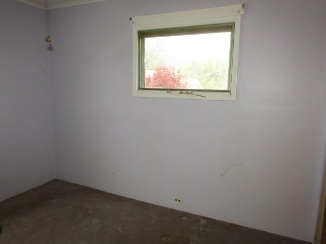 48 Locust Street Ellsworth, PA 15314 - Photo 21 of 26 an empty room with a window