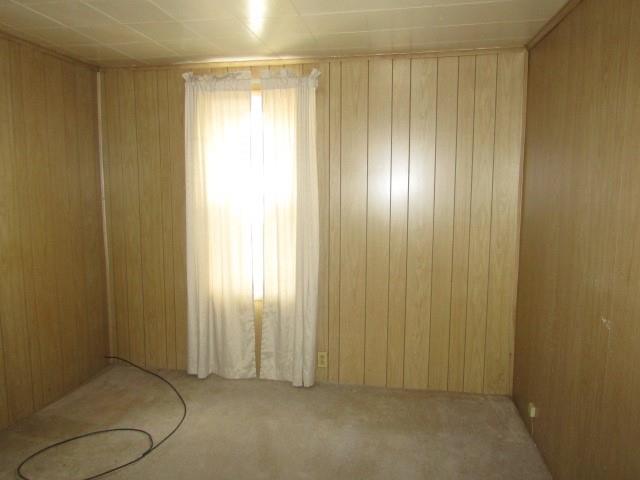 48 Locust Street Ellsworth, PA 15314 - Photo 10 of 26 a view of an empty room
