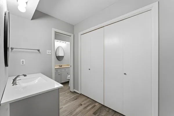 $1,975 | 18 Panorama Drive, Conroe, TX 77304