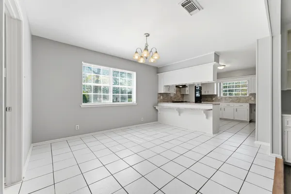 $1,975 | 18 Panorama Drive, Conroe, TX 77304
