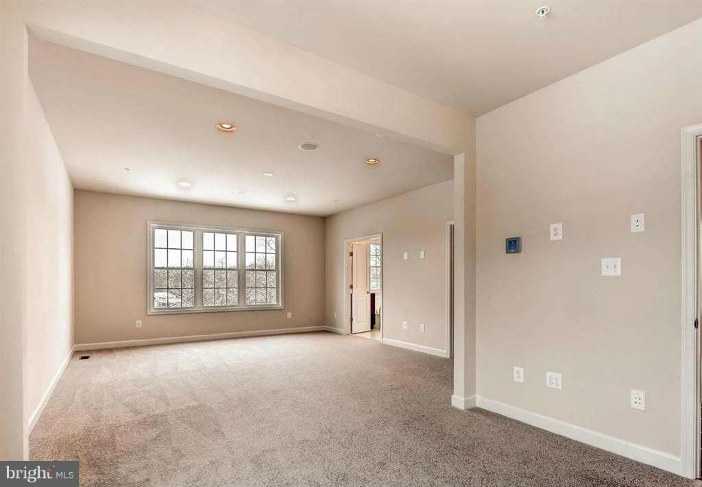 736 Powhatan Beach Road Pasadena, MD 21122 - Photo 12 of 30 Bedroom (Master)