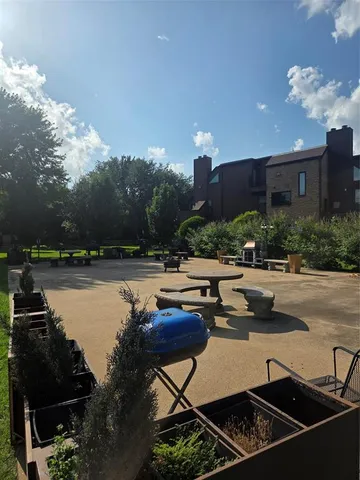 $155,000 | 1704 Baird Farm Circle, Unit 4209, Arlington, TX 76006