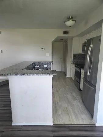 $155,000 | 1704 Baird Farm Circle, Unit 4209, Arlington, TX 76006