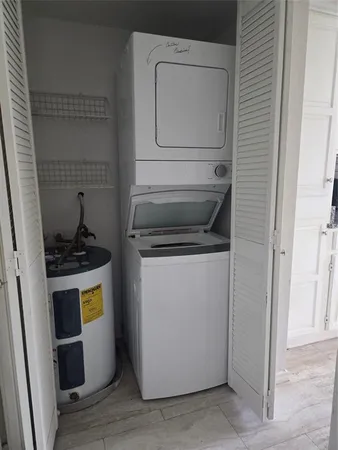 $155,000 | 1704 Baird Farm Circle, Unit 4209, Arlington, TX 76006