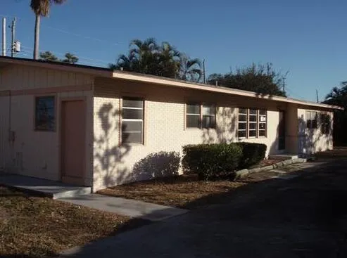$5,000 | 605 North Pennock Lane, Jupiter, FL 33458