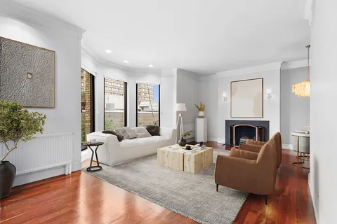 $1,425,000 | 350 Tappan Street, Unit 1, Brookline, MA 02445