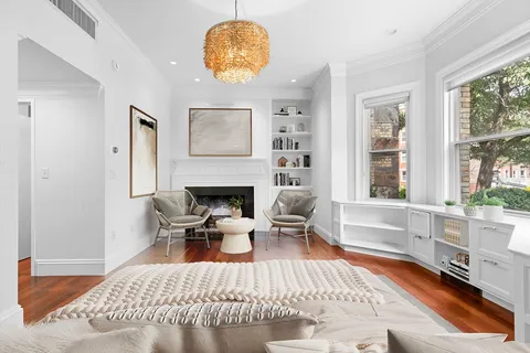 $1,425,000 | 350 Tappan Street, Unit 1, Brookline, MA 02445