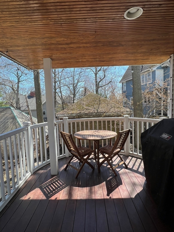 117 Sutherland Road, Unit 117 Boston, MA 02135 - Photo 11 of 34