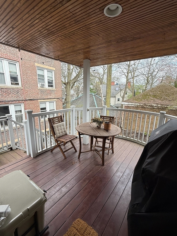 117 Sutherland Road, Unit 117 Boston, MA 02135 - Photo 12 of 34