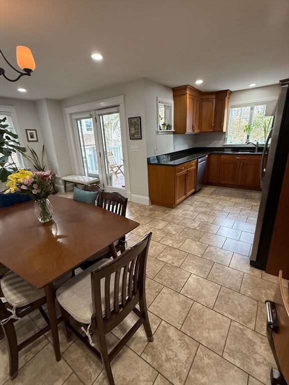 117 Sutherland Road, Unit 117 Boston, MA 02135 - Photo 8 of 34