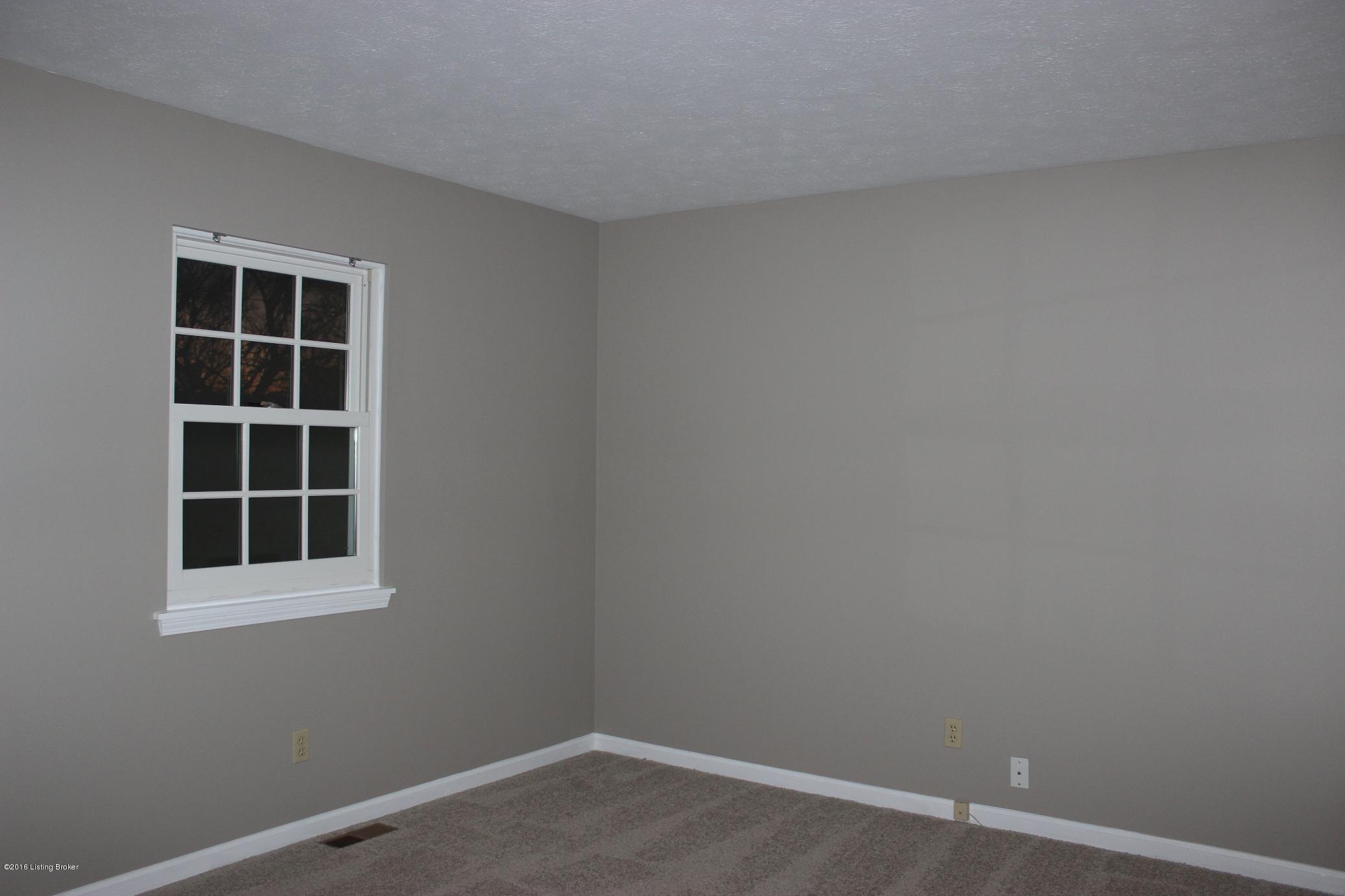 4306 Gaudet Road Jeffersontown, KY 40299 - Photo 10 of 16 Bedroom 1 of 4