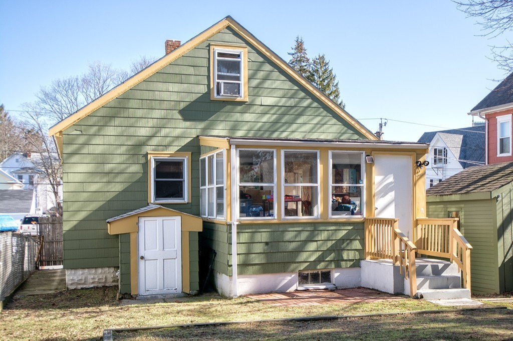 20 Church Street Taunton, MA 02780 - Photo 3 of 17