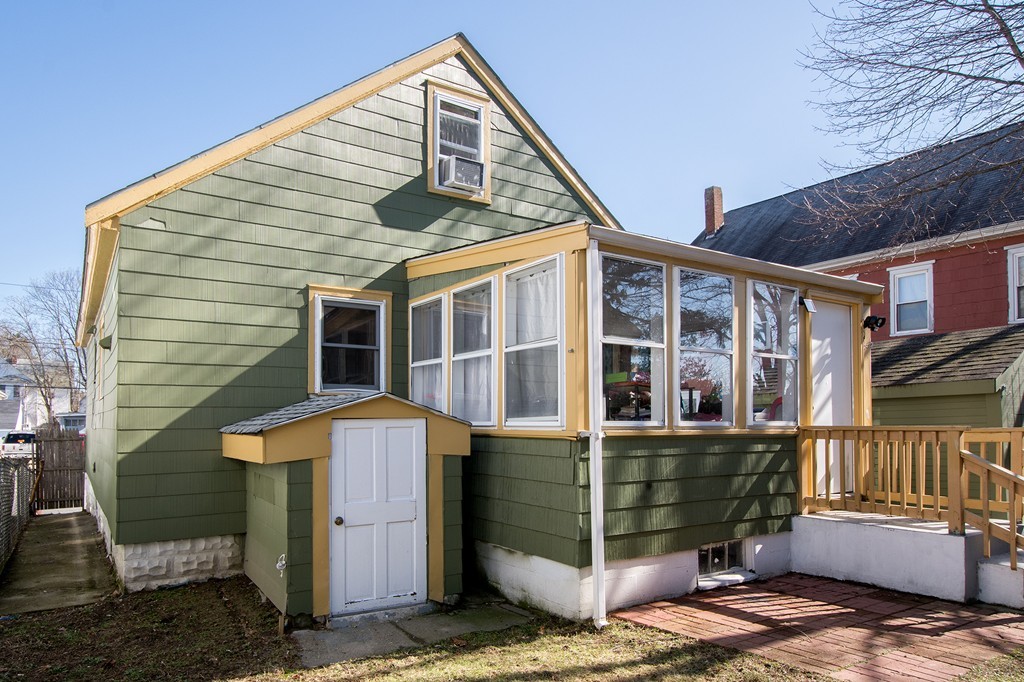 20 Church Street Taunton, MA 02780 - Photo 4 of 17