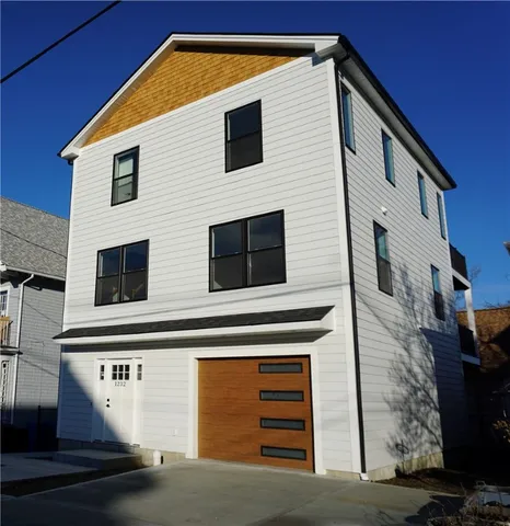 $825,000 | 1232 Narragansett Boulevard, Cranston, RI 02905