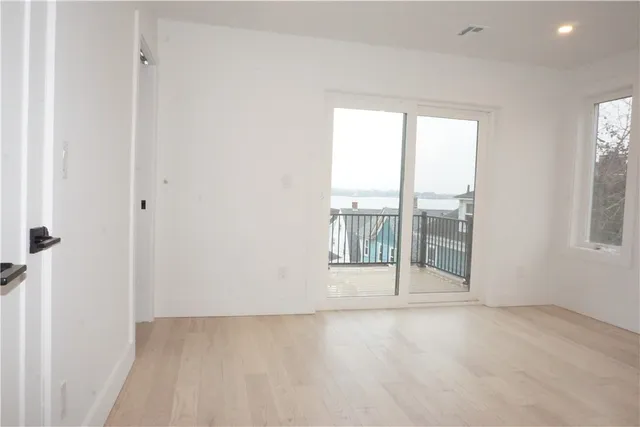 $825,000 | 1232 Narragansett Boulevard, Cranston, RI 02905