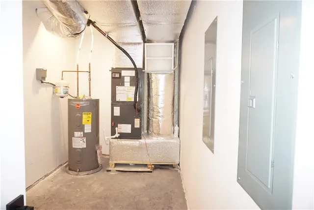 $825,000 | 1232 Narragansett Boulevard, Cranston, RI 02905