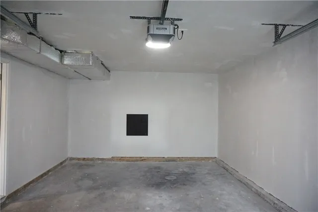 $825,000 | 1232 Narragansett Boulevard, Cranston, RI 02905