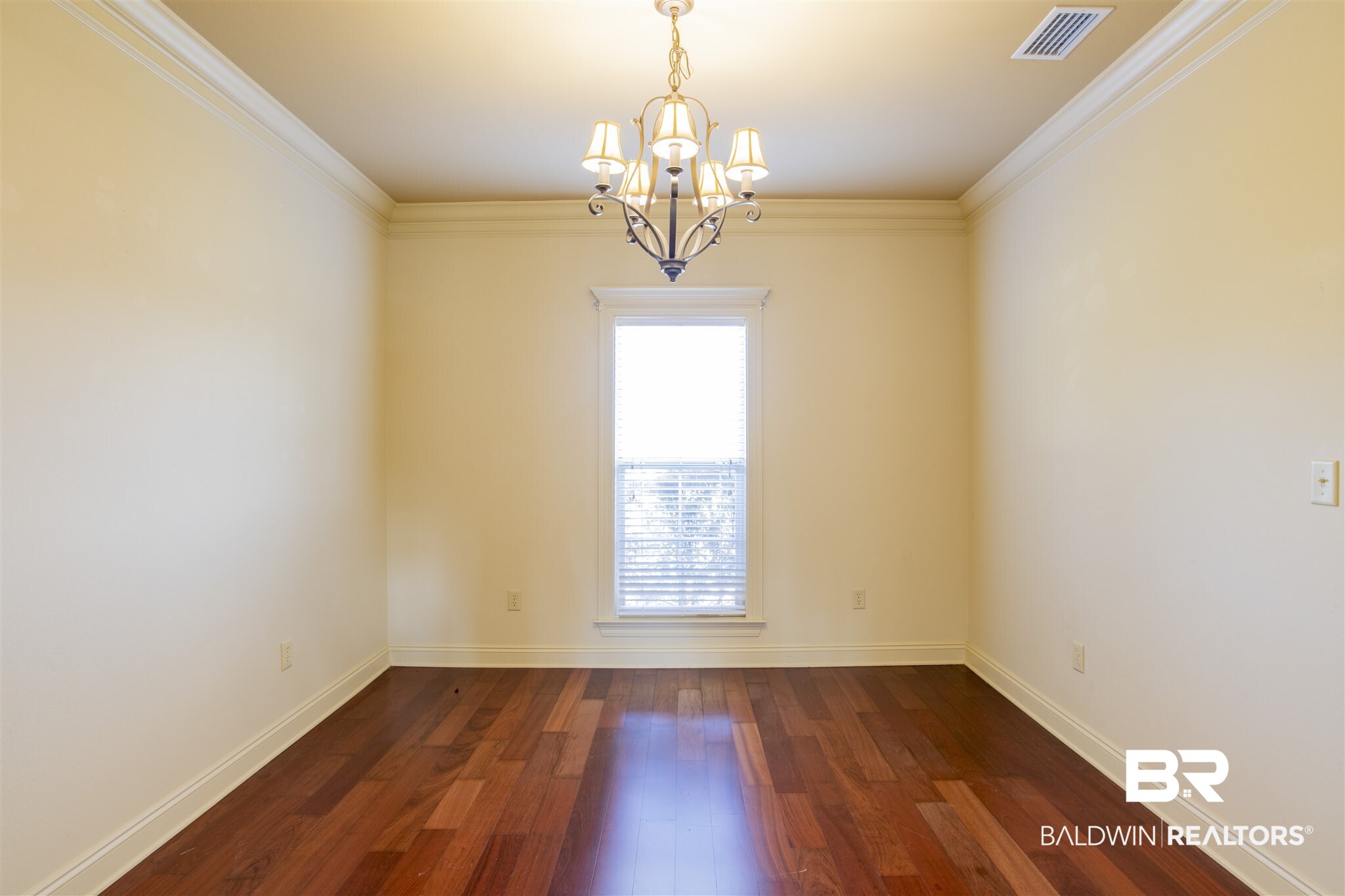 329 Pecan Ridge Boulevard Fairhope, AL 36532 - Photo 5 of 28 Hardwood Floors