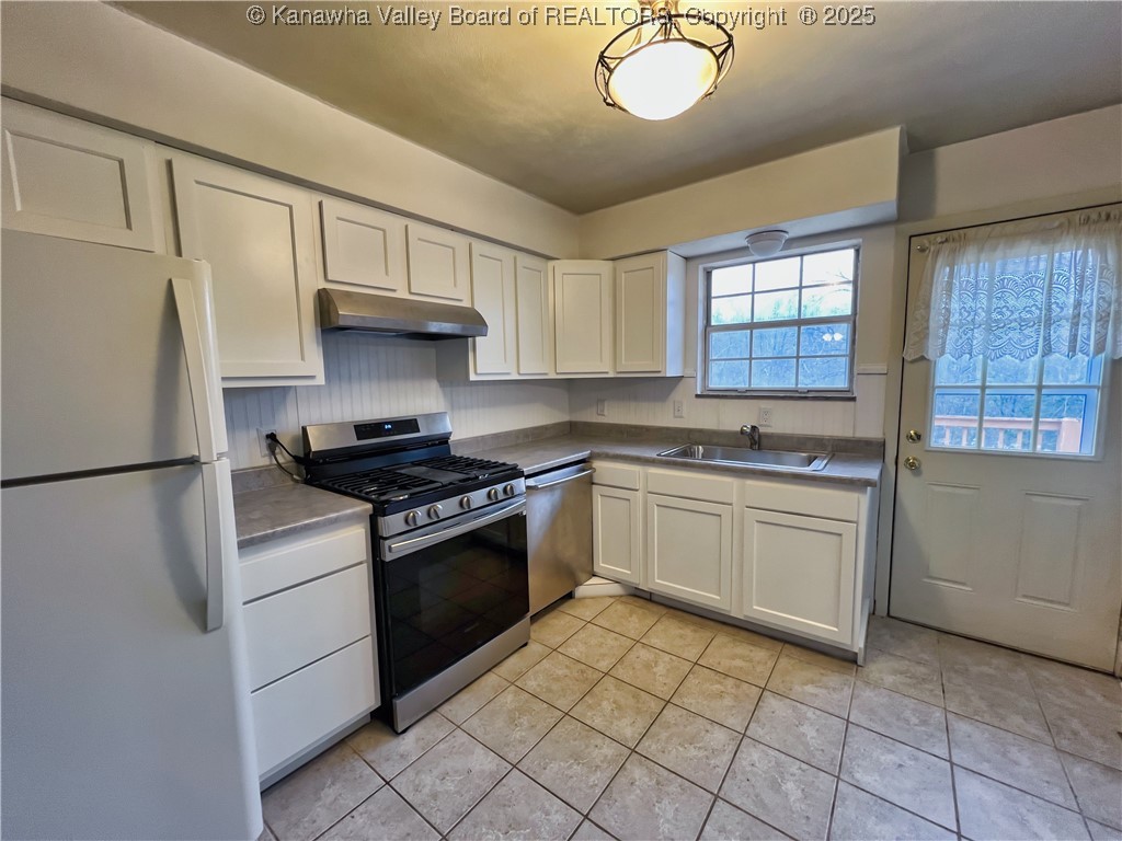 661 Elk Estates Elkview, WV 25071 - Photo 14 of 44 Gallery Image 14