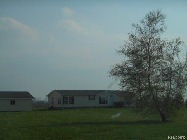 755 West Miller Road Sandusky, MI 48471 - Photo 1 of 15 755 W Miller (2).jpg