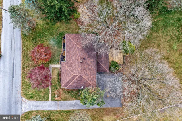 $329,900 | 850 Jefferson Lane, Red Lion, PA 17356