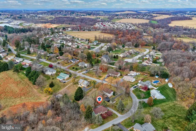 $329,900 | 850 Jefferson Lane, Red Lion, PA 17356