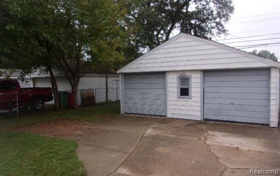 23026 Normandy Avenue Eastpointe, MI 48021 - Photo 12 of 12