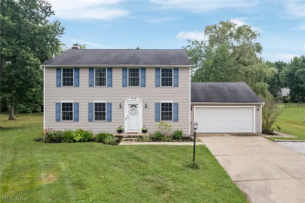 $425,000 | 1856 Carver Lane, Hudson, OH 44236