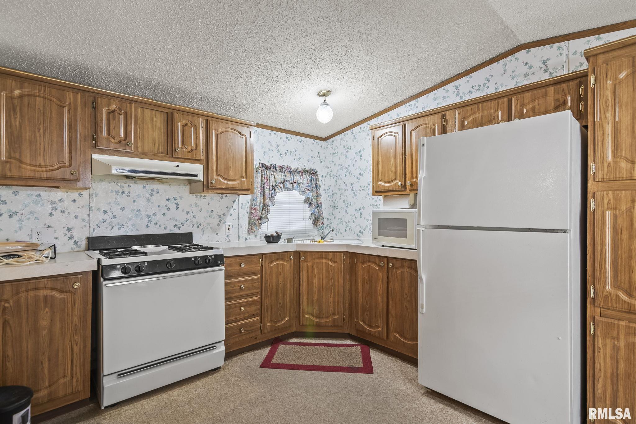 3401 Ridge Avenue, Unit 19 Springfield, IL 62702 - Photo 11 of 23