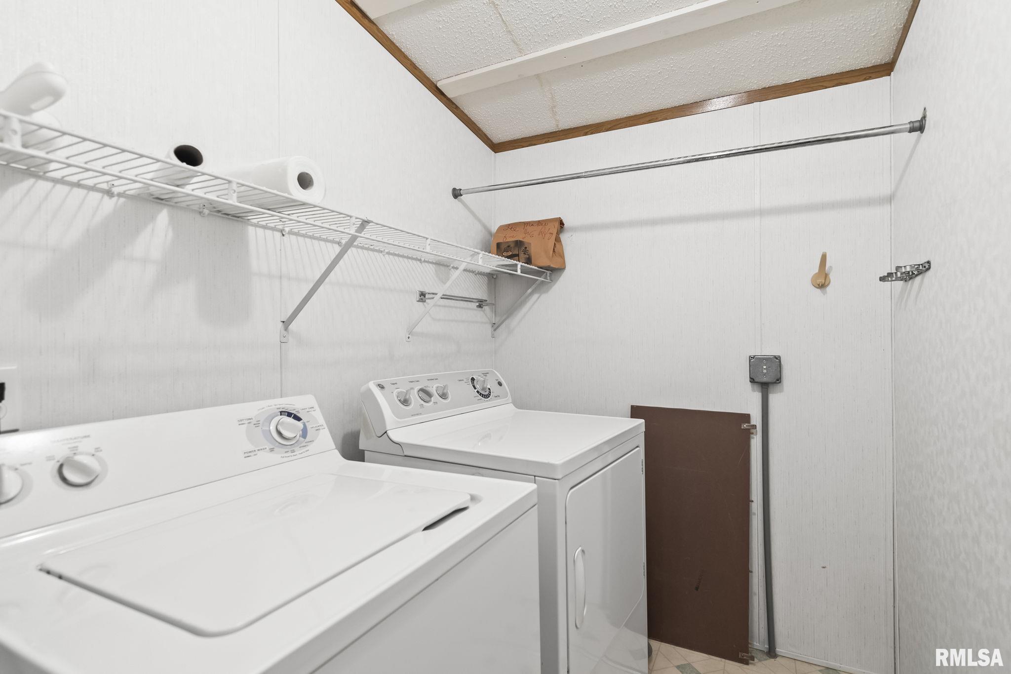 3401 Ridge Avenue, Unit 19 Springfield, IL 62702 - Photo 23 of 23