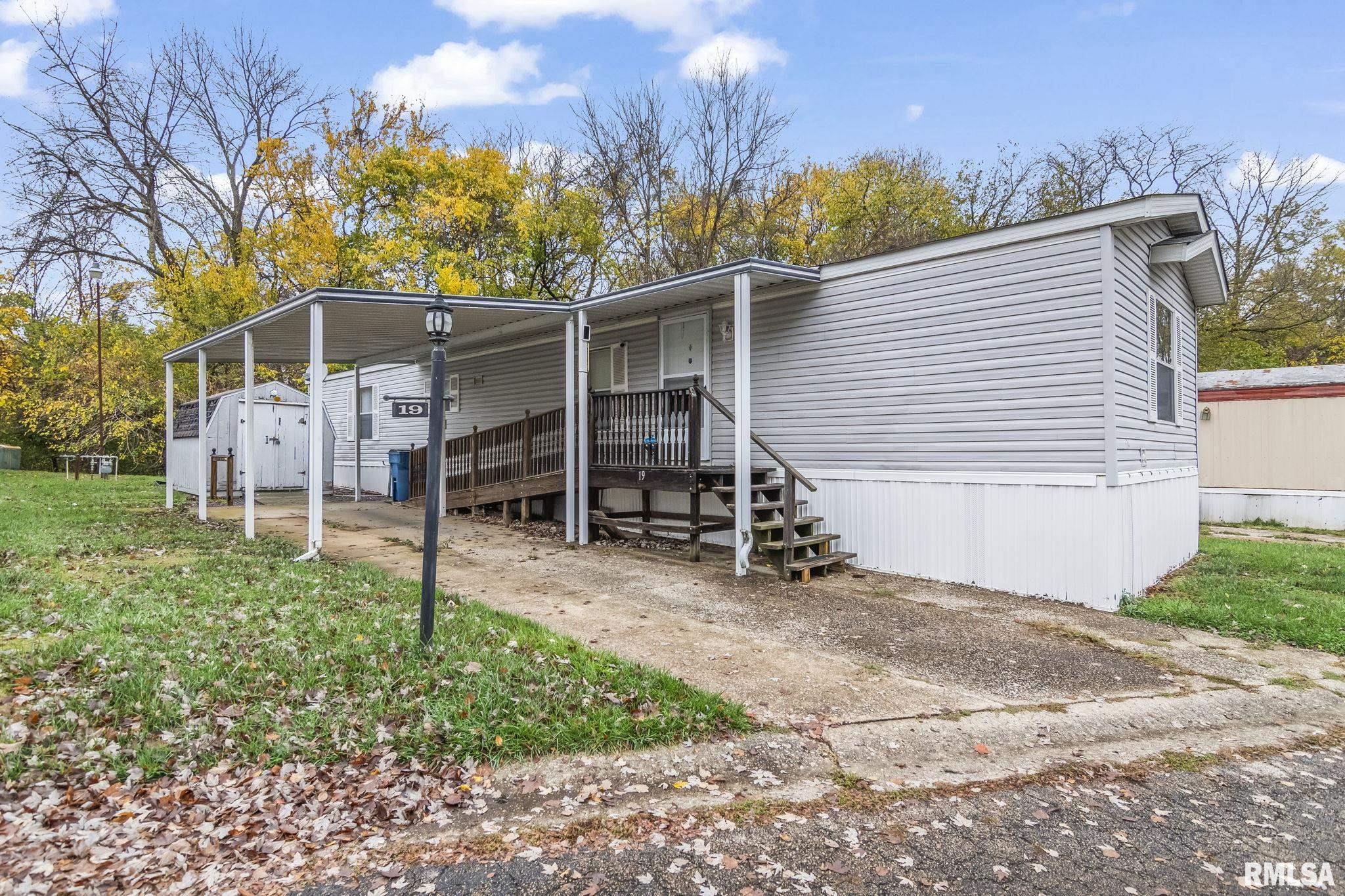 3401 Ridge Avenue, Unit 19 Springfield, IL 62702 - Photo 4 of 23