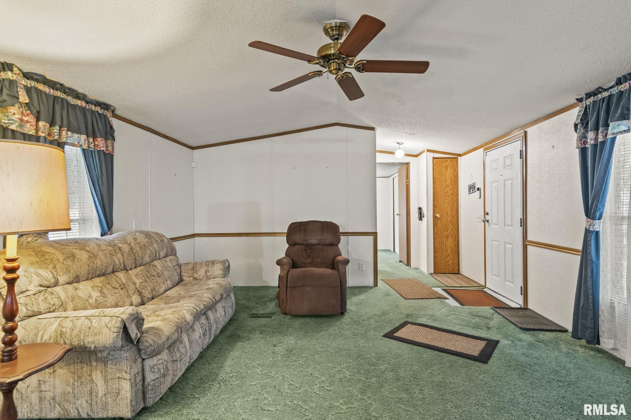 3401 Ridge Avenue, Unit 19 Springfield, IL 62702 - Photo 6 of 23