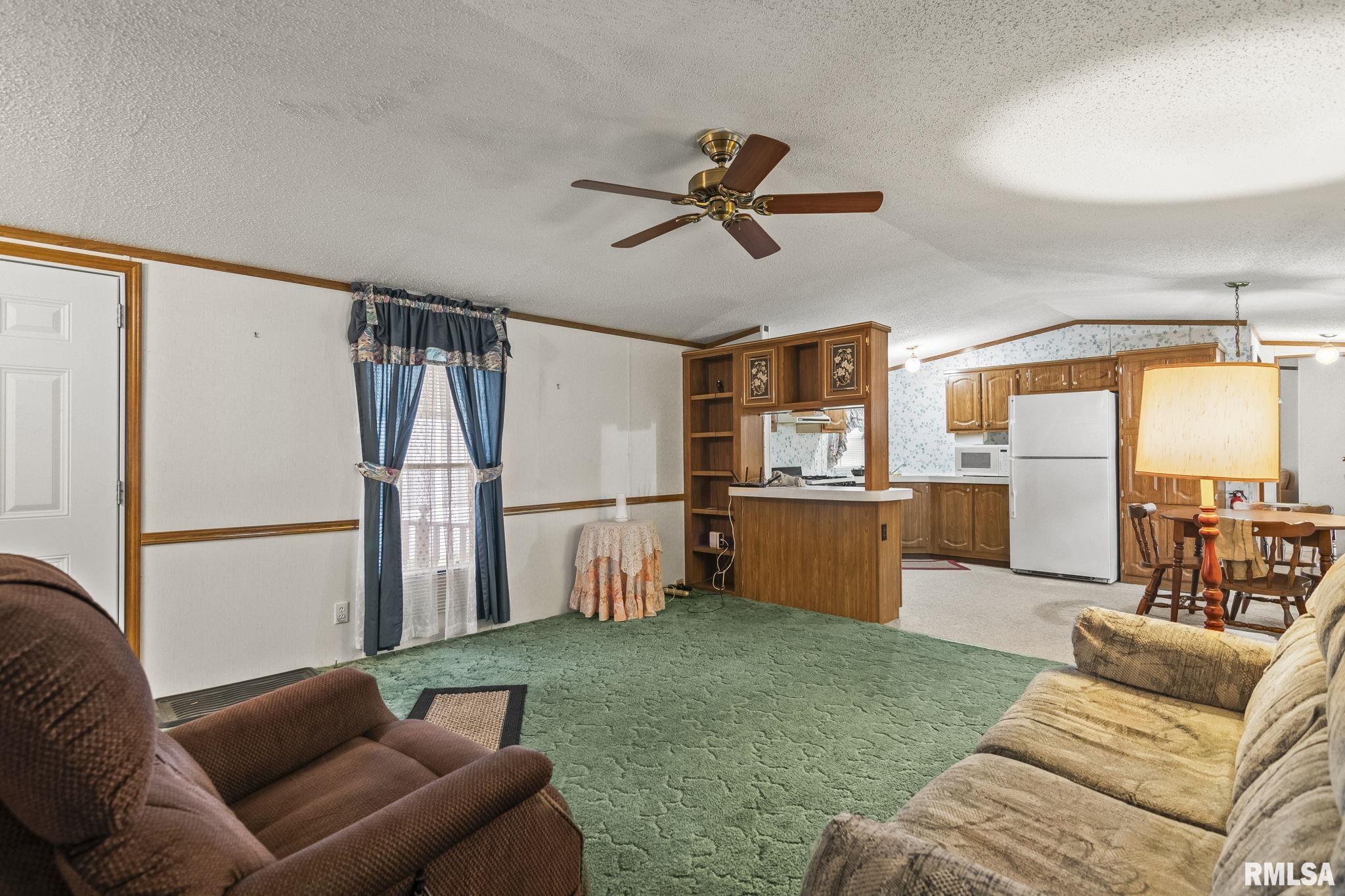 3401 Ridge Avenue, Unit 19 Springfield, IL 62702 - Photo 7 of 23