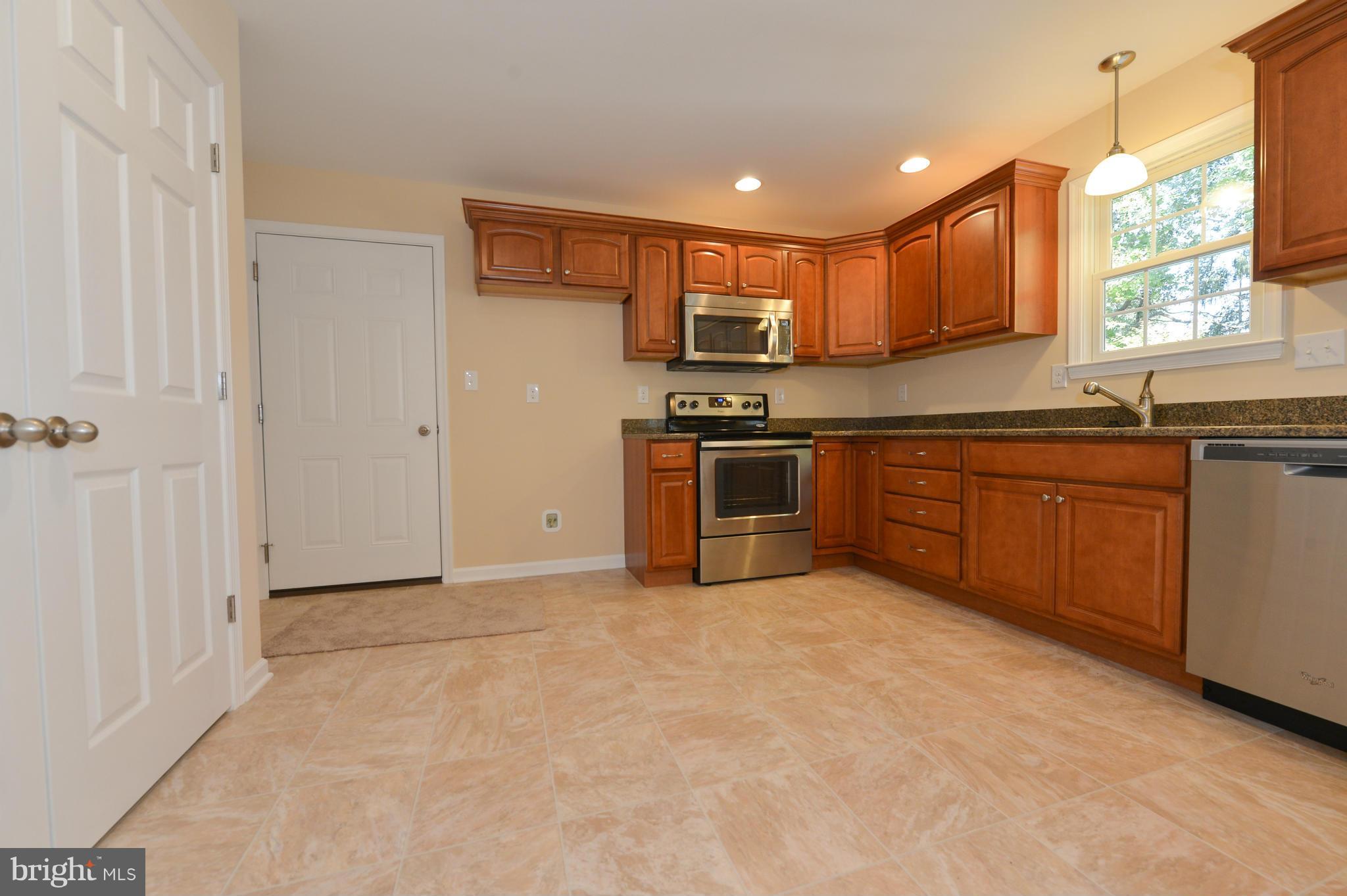812 Valley Road Elkton, MD 21921 - Photo 9 of 23 Kitchen
